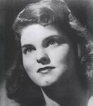 Marilynne Margaret  Weadick (Lunz)